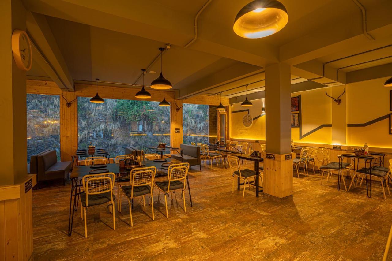 The Hosteller Kufri, Shimla Екстер'єр фото