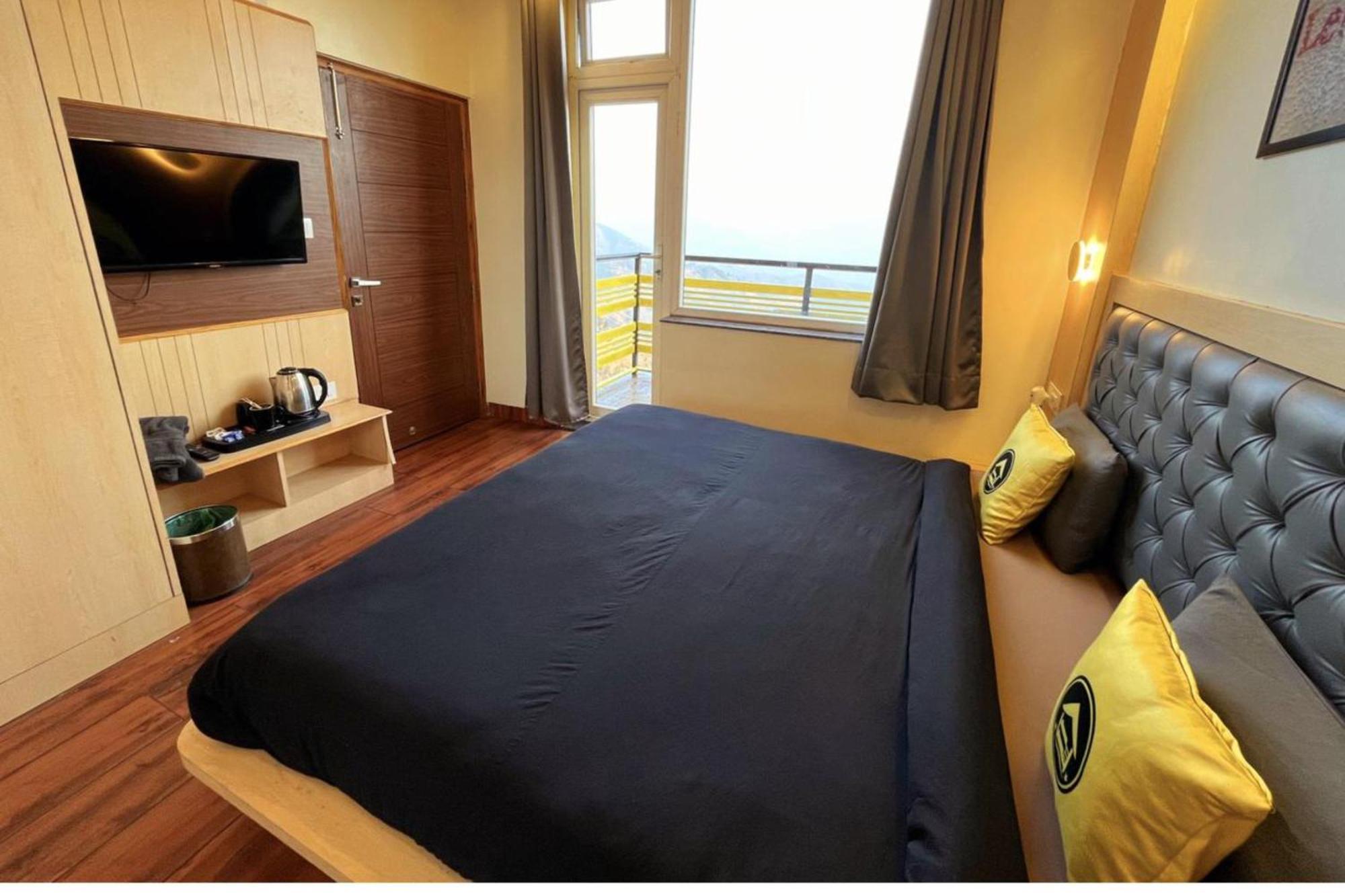 The Hosteller Kufri, Shimla Номер фото